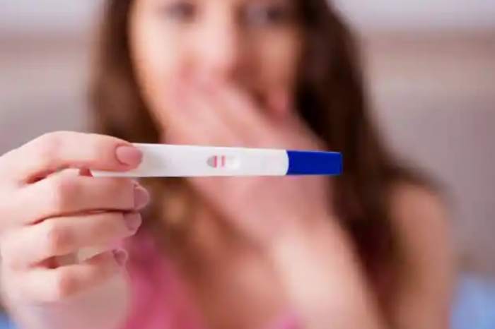 unaware that her husband is infertile. unaware that her husband is infertile.